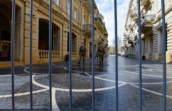Особый карантинный режим в Азербайджане продлен до 28 декабря
