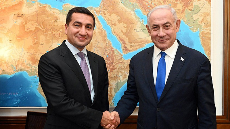 Hikmət Hacıyev Benyamin Netanyahu ilə görüşdü (FOTO)